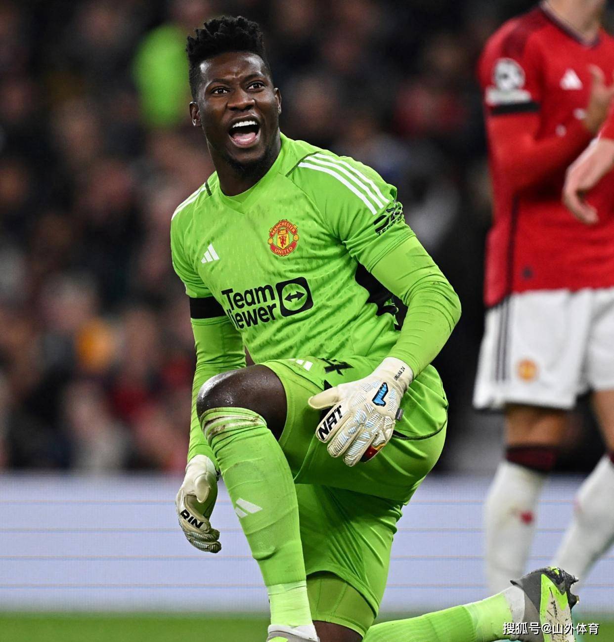 天博体育-曼联关键时刻防线松动；志在欧超杯名次提升；态度坚定；控场能力受关注(fifaonline4切尔西)