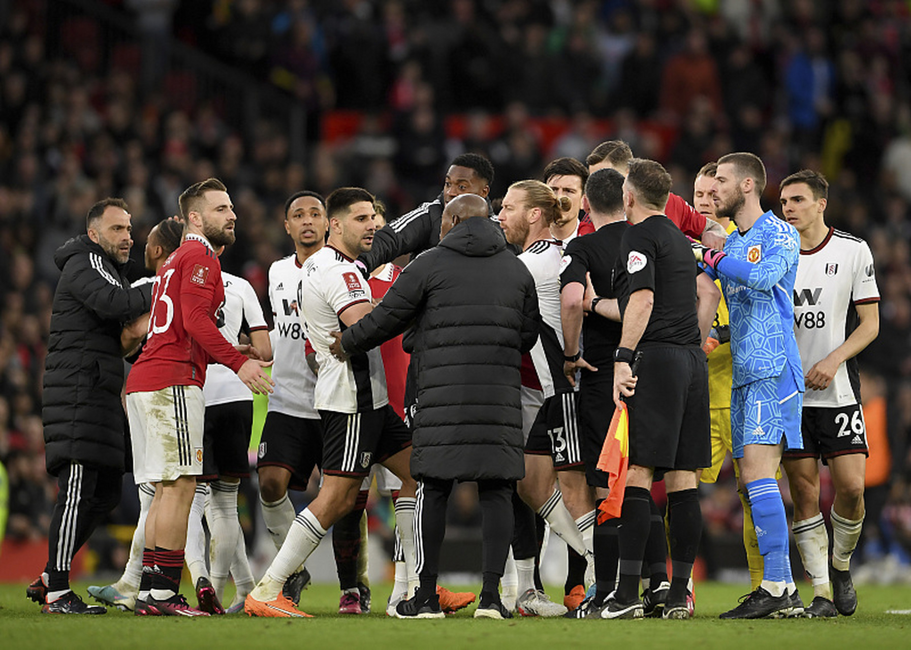 TIANBO- 蒂姆在曼联比赛中突破纪录,回归赛场引发热议的原因 