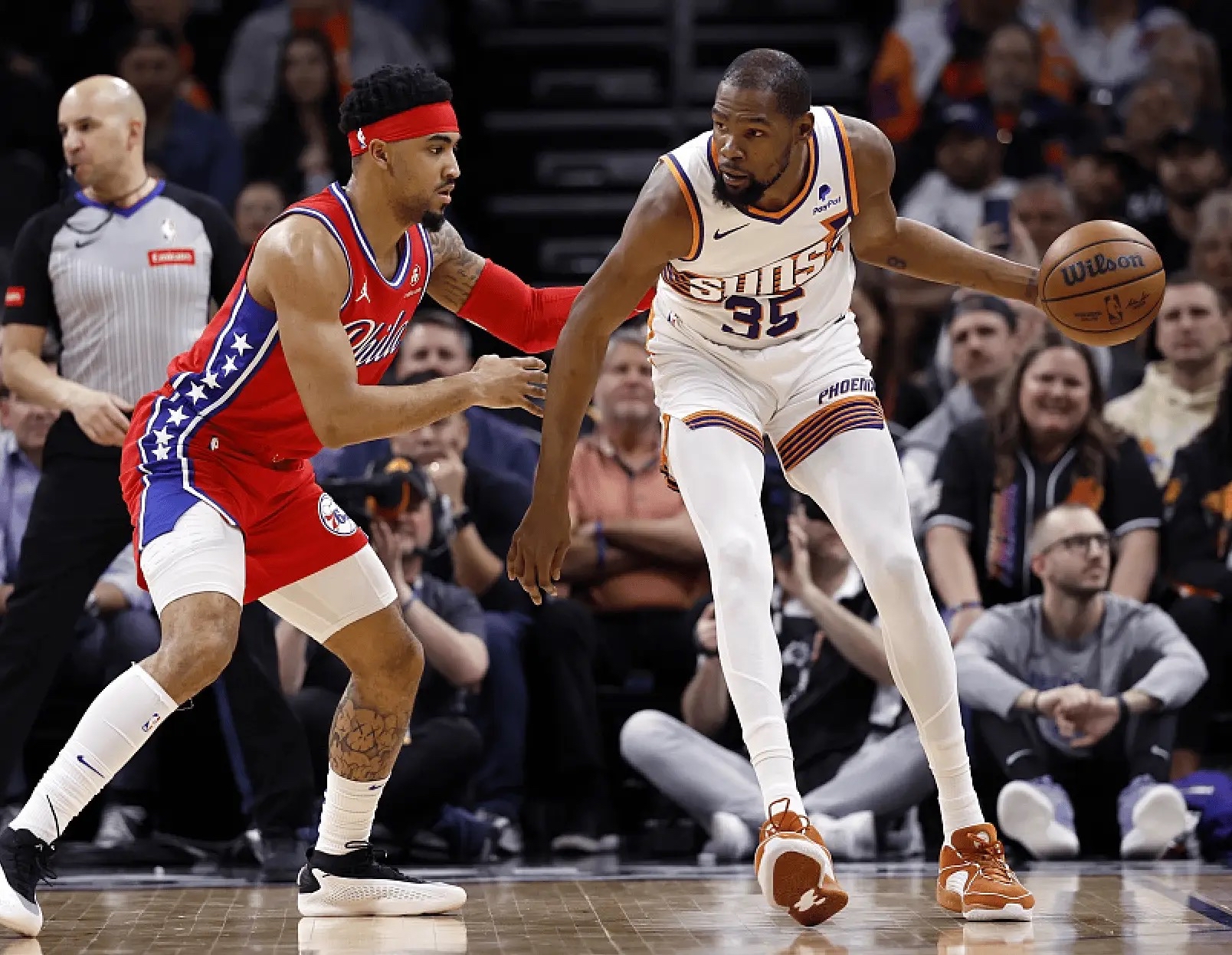 天博体育-杜兰特在皇家马德里比赛中爆冷，出色防守引发热议！的简单介绍